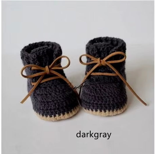 0-1 Year Old Baby Shoes Hand Woven Woollen Lace Shoes,Soft Bottom, High Shoes, Spring and Autumn Money.
