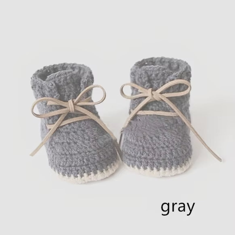 0-1 Year Old Baby Shoes Hand Woven Woollen Lace Shoes,Soft Bottom, High Shoes, Spring and Autumn Money.