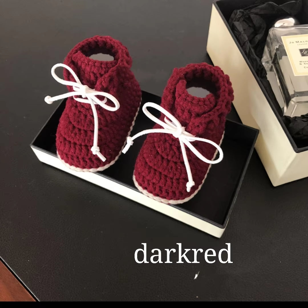 0-1 Year Old Baby Shoes Hand Woven Woollen Lace Shoes,Soft Bottom, High Shoes, Spring and Autumn Money.