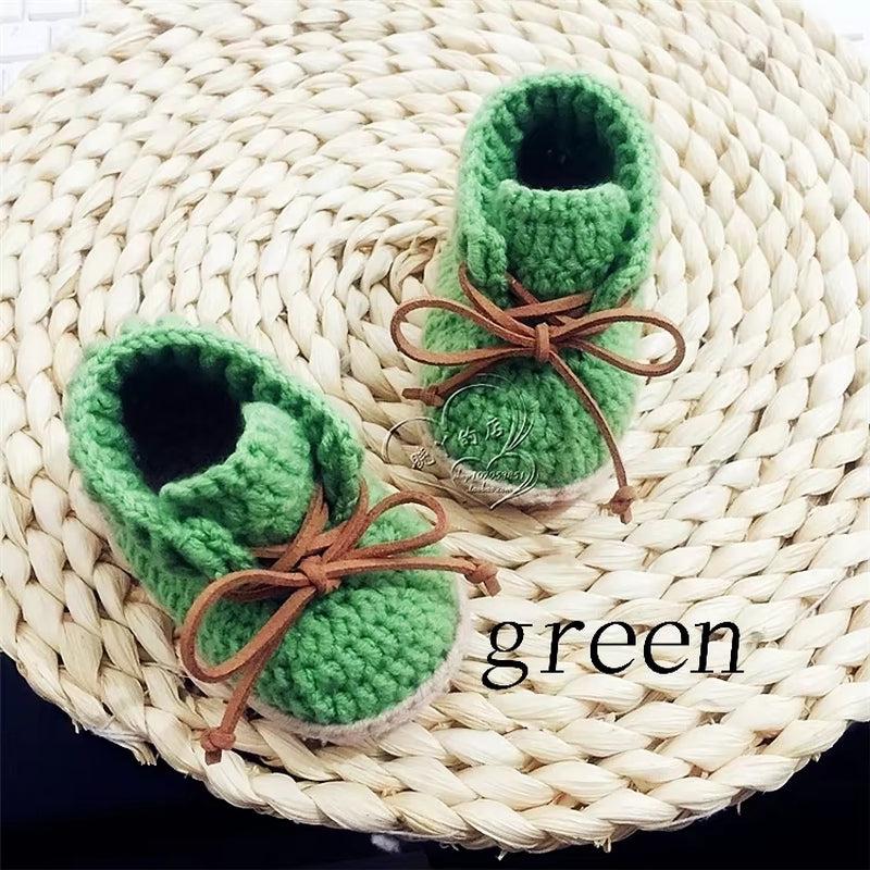 0-1 Year Old Baby Shoes Hand Woven Woollen Lace Shoes,Soft Bottom, High Shoes, Spring and Autumn Money.